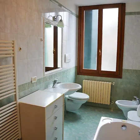 Ca' Ornella Apartment